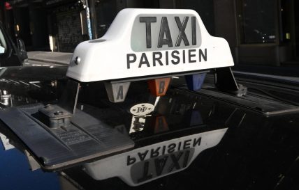 1444x920_illustration-taxi-parisien-07alli-images-dsc-9476-credit-mourad-allili-sipa-2601121212_11zon