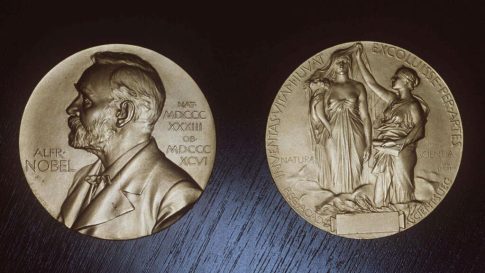 AP7901010574_Prix_Nobel_medaille_recto-verso