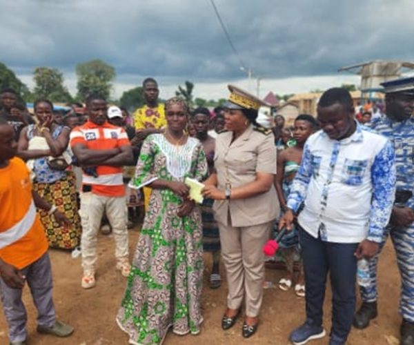 Le-sous-prefet-de-Koun-Fao-appelle-a-une-adhesion-aux-AVEC-pour-lautonomisation-des-populations