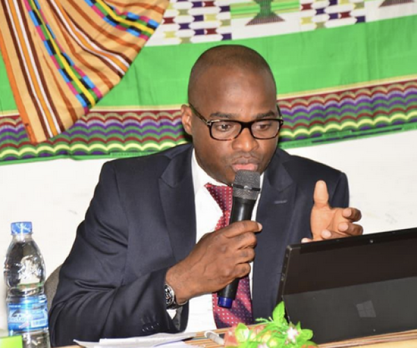 Source : Crédit Photo : Page Facebook de Donatien Robé. Donatien Robé, candidat à la présidentielle de 2025 du Mouvement citoyen "La Côte d'Ivoire sociale"