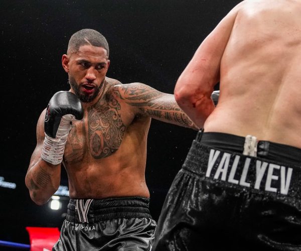 Tony-Yoka-lors-de-son-combat-de-boxe-contre-Arslan-Yallyev-a-Paris-le-17-mai-2025-2241019