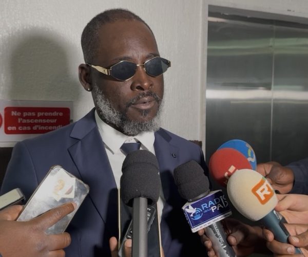 cote-d-ivoire-securite-routiere-l-artiste-molare-interdit-de-conduire-jusqu_xuizr6eokzm